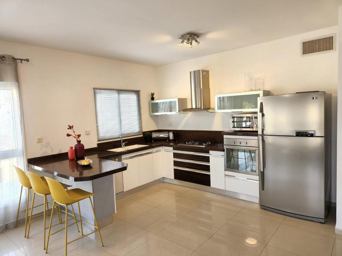 Melony Apartments Al Hyam Eilat Bagian luar foto